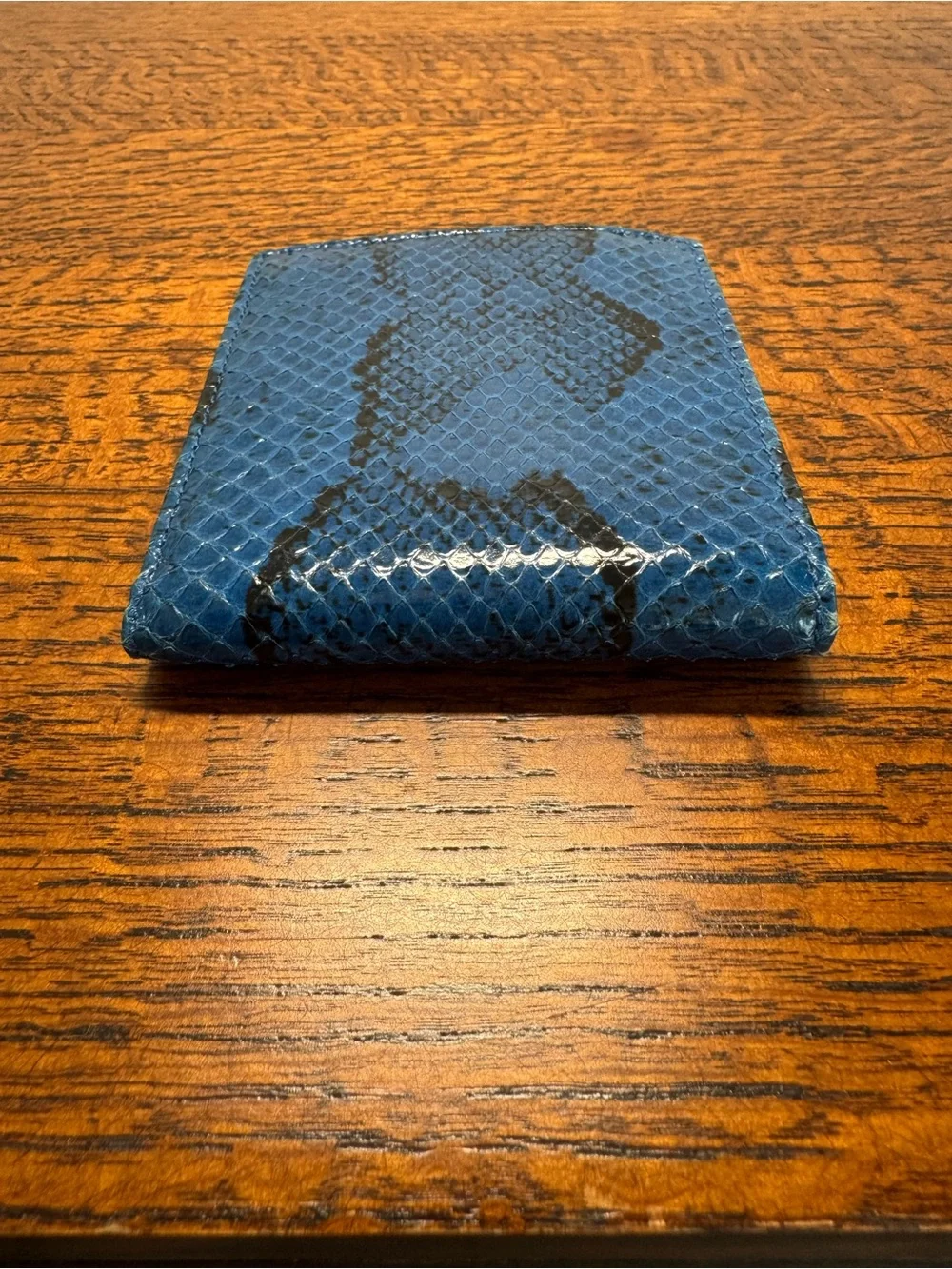 Gucci Blue Python Snakeskin Bi-Fold Card Wallet w/COA and box